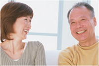 人と会話したり、笑ったり